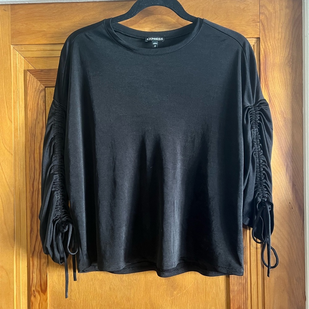 EXPRESS Black Ruched Sleeve Top NEVER WORN